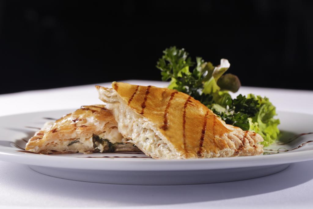 Sheraton Reserva Do Paiva Cabo de Santo Agostinho Exteriör bild A grilled chicken breast