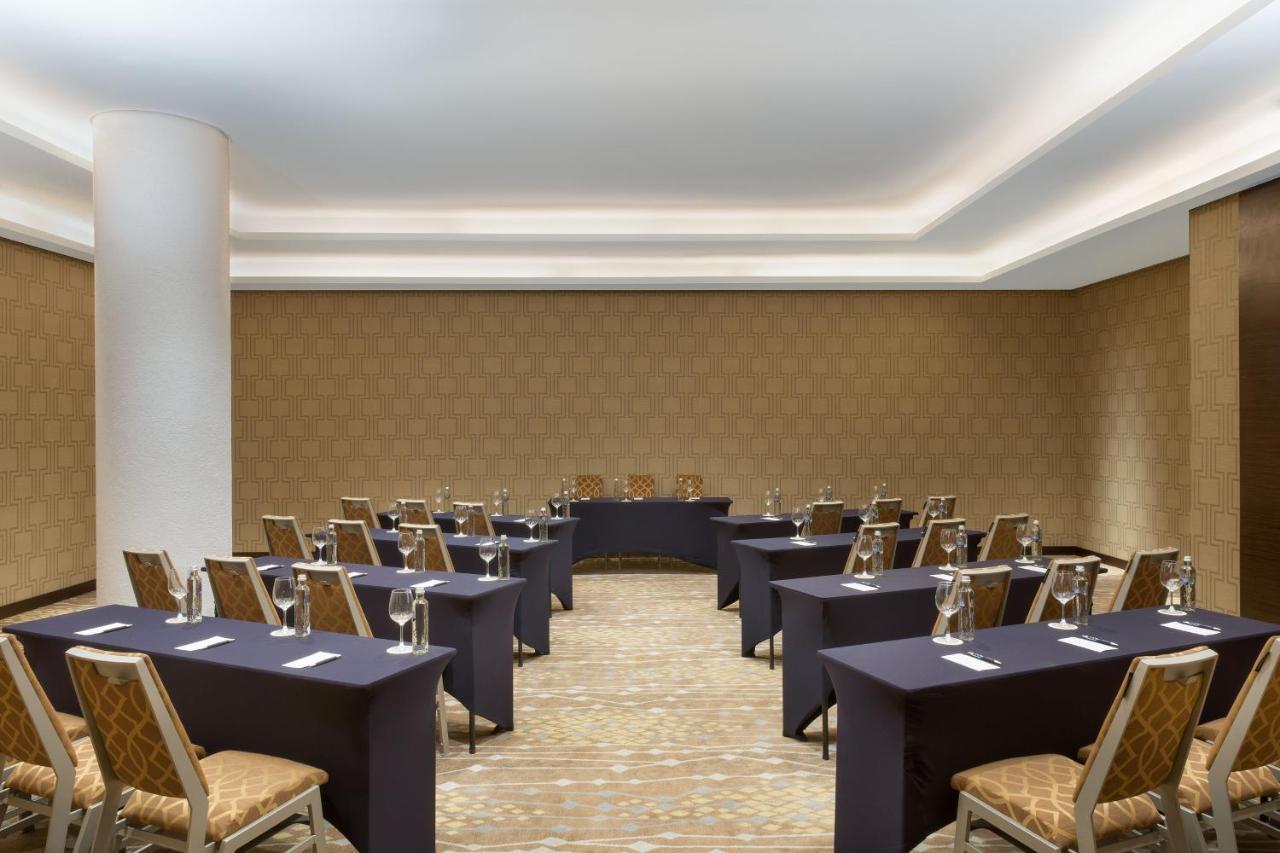 Sheraton Reserva Do Paiva Cabo de Santo Agostinho Exteriör bild A meeting room at the Four Seasons Hotel, London