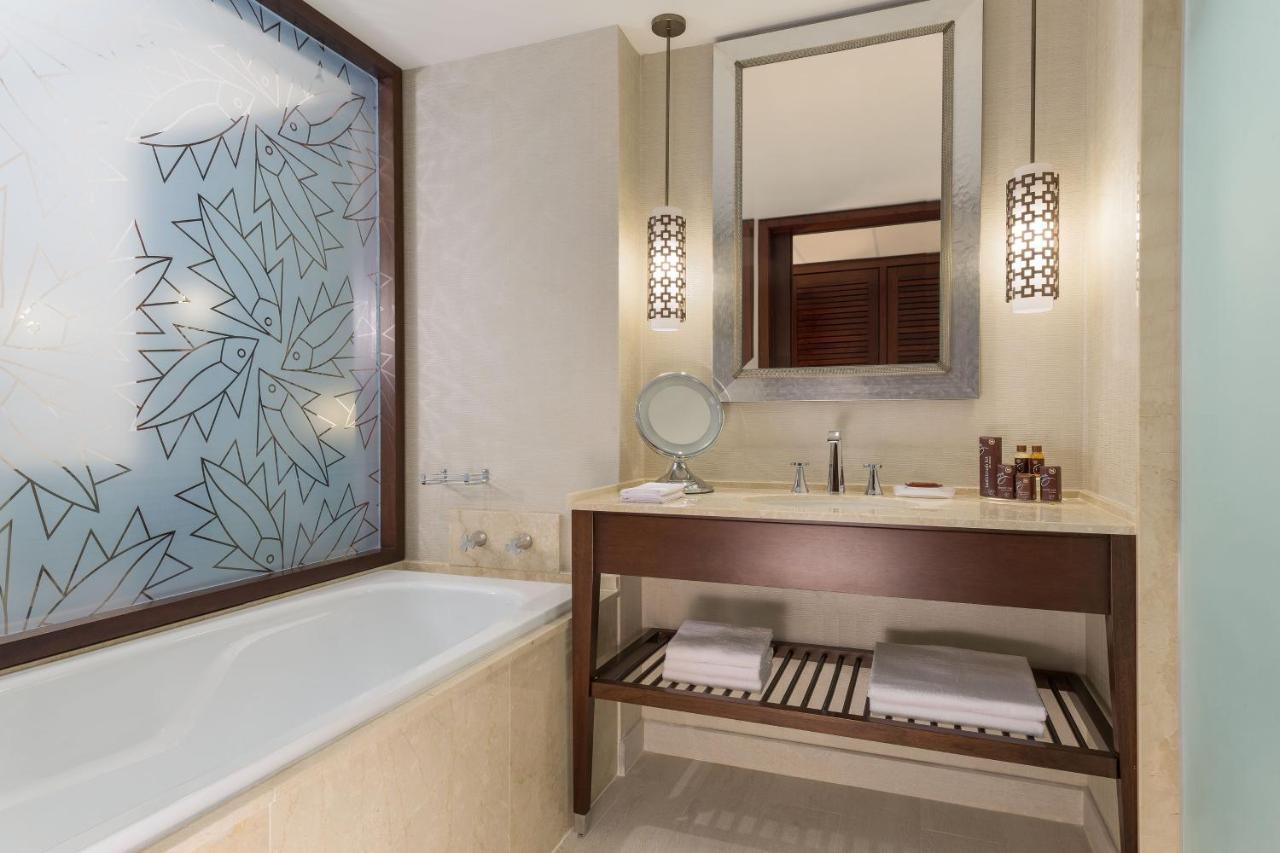 Sheraton Reserva Do Paiva Cabo de Santo Agostinho Exteriör bild Bathroom